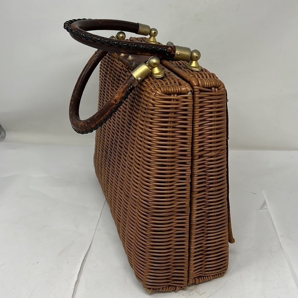Vintage 1960s Equestrian Novelty Wicker and Leather Structured Handbag - Picture 7 of 16